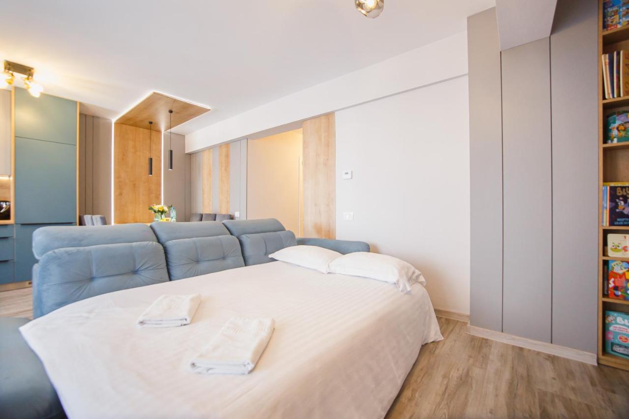 Charming Family Haven Apartment Oradea Ngoại thất bức ảnh
