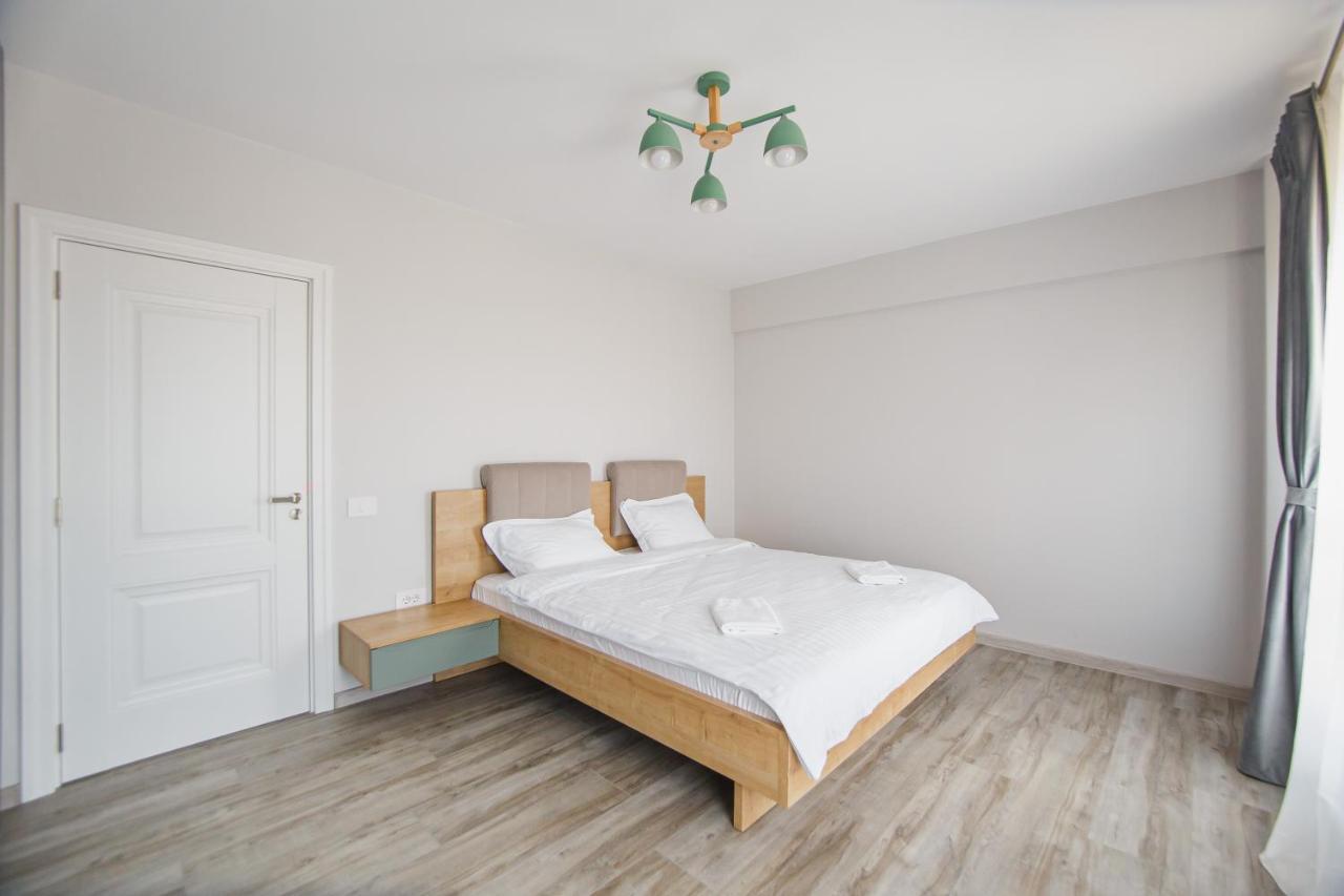 Charming Family Haven Apartment Oradea Ngoại thất bức ảnh