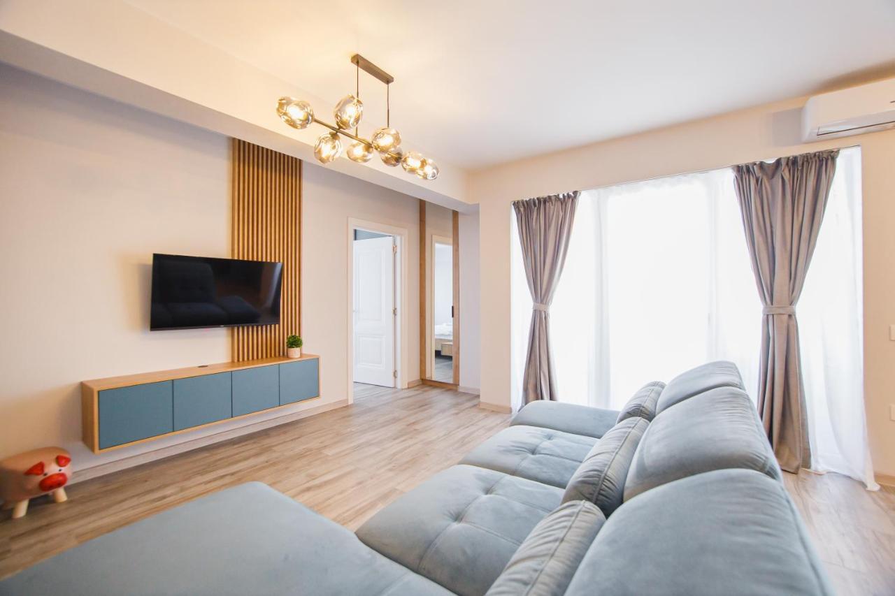 Charming Family Haven Apartment Oradea Ngoại thất bức ảnh