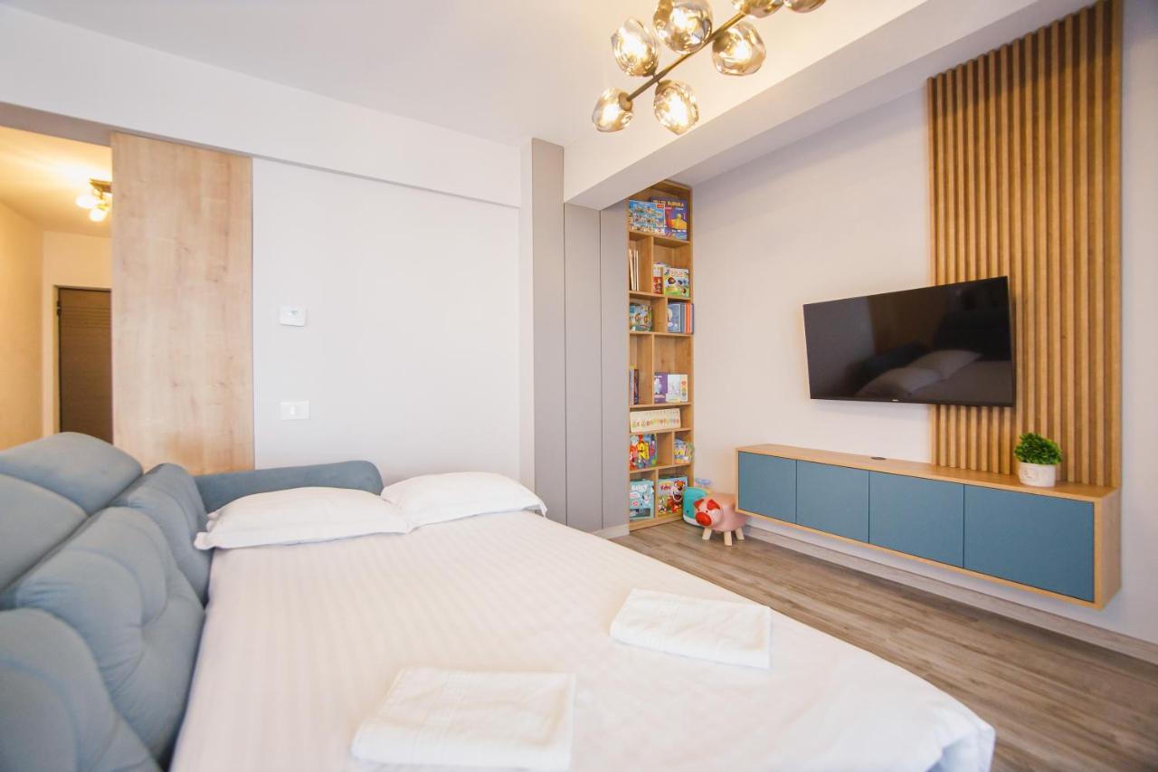 Charming Family Haven Apartment Oradea Ngoại thất bức ảnh