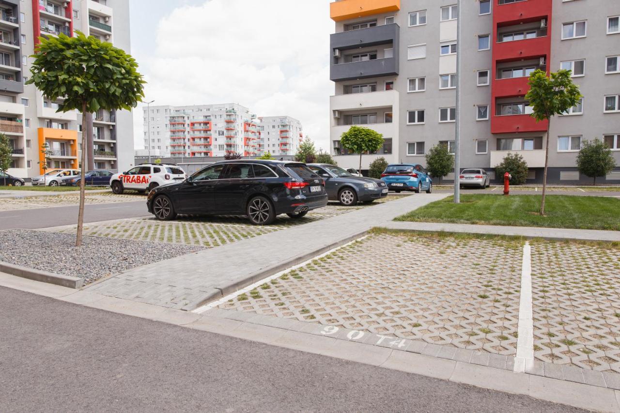 Charming Family Haven Apartment Oradea Ngoại thất bức ảnh